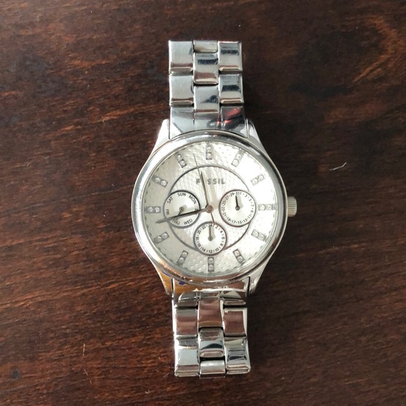 Fossil Watch - Picture 1 of 4